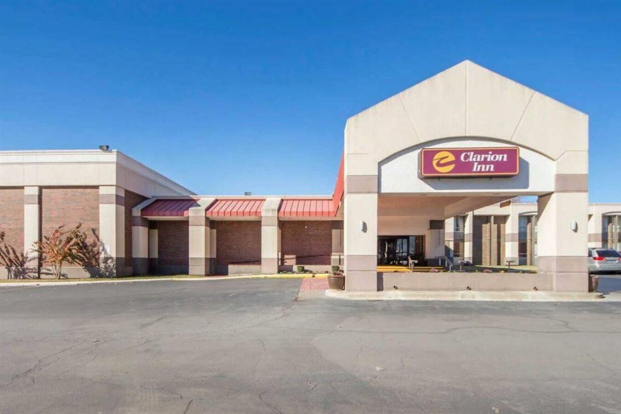 Clarion Inn Tulsa International Airport المظهر الخارجي الصورة